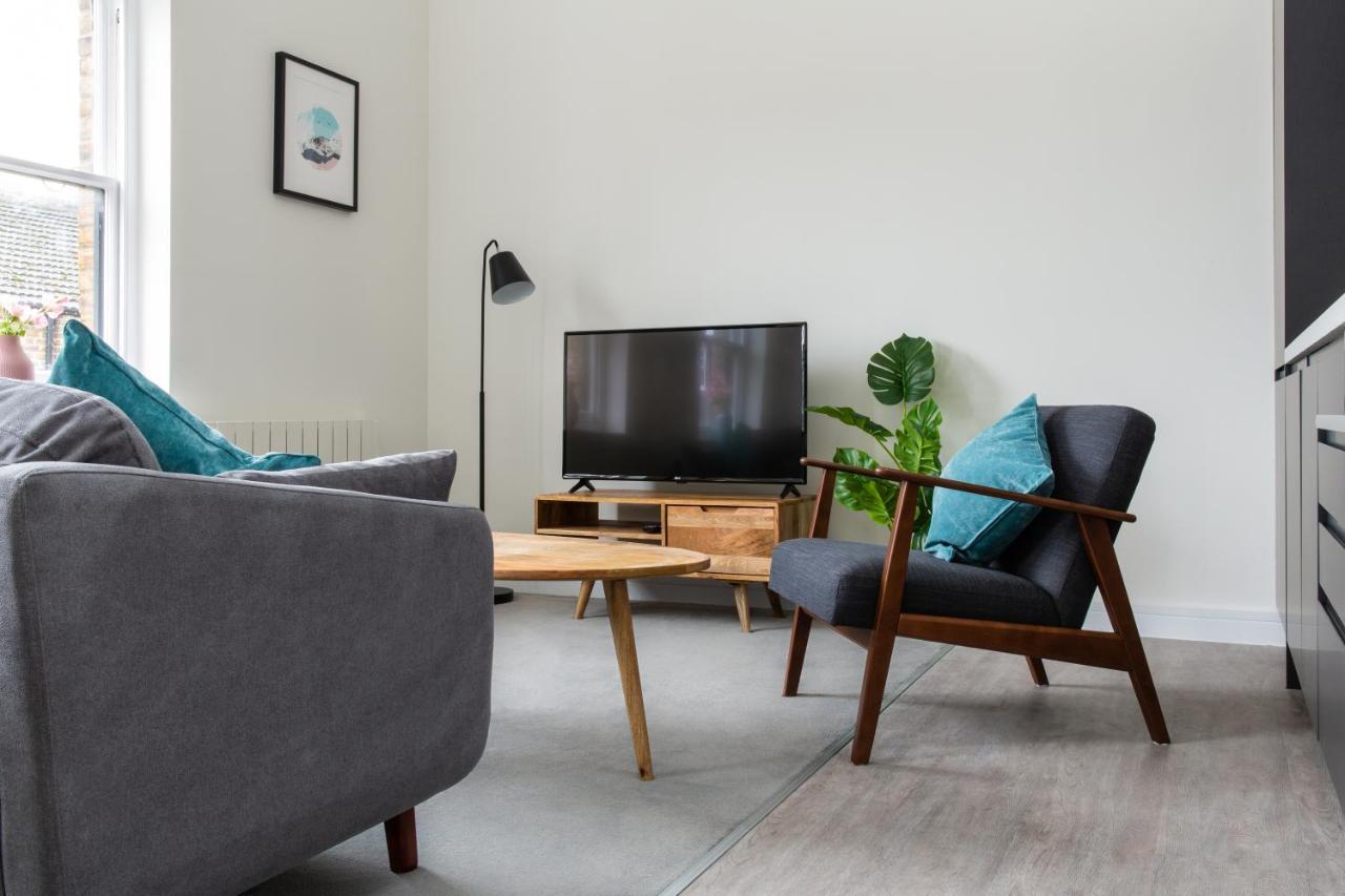 Queens Park By Viridian Apartments London Exterior foto